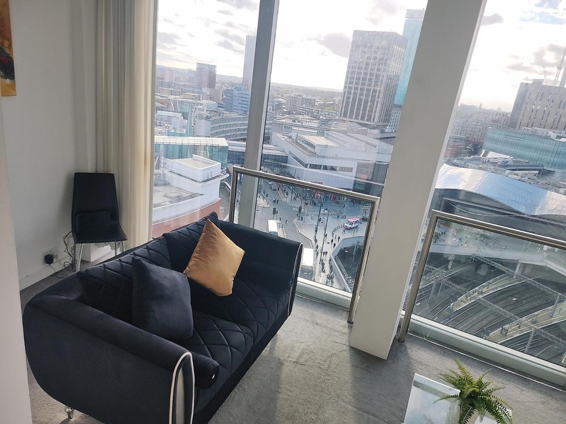 Cityscape Apartment In Birmingham With Self Checkin Экстерьер фото