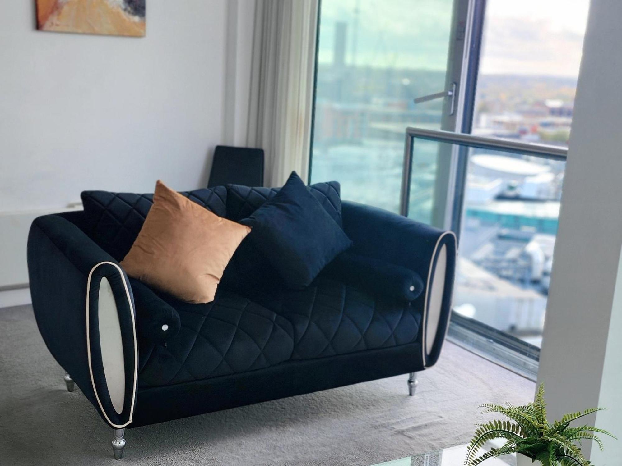 Cityscape Apartment In Birmingham With Self Checkin Экстерьер фото